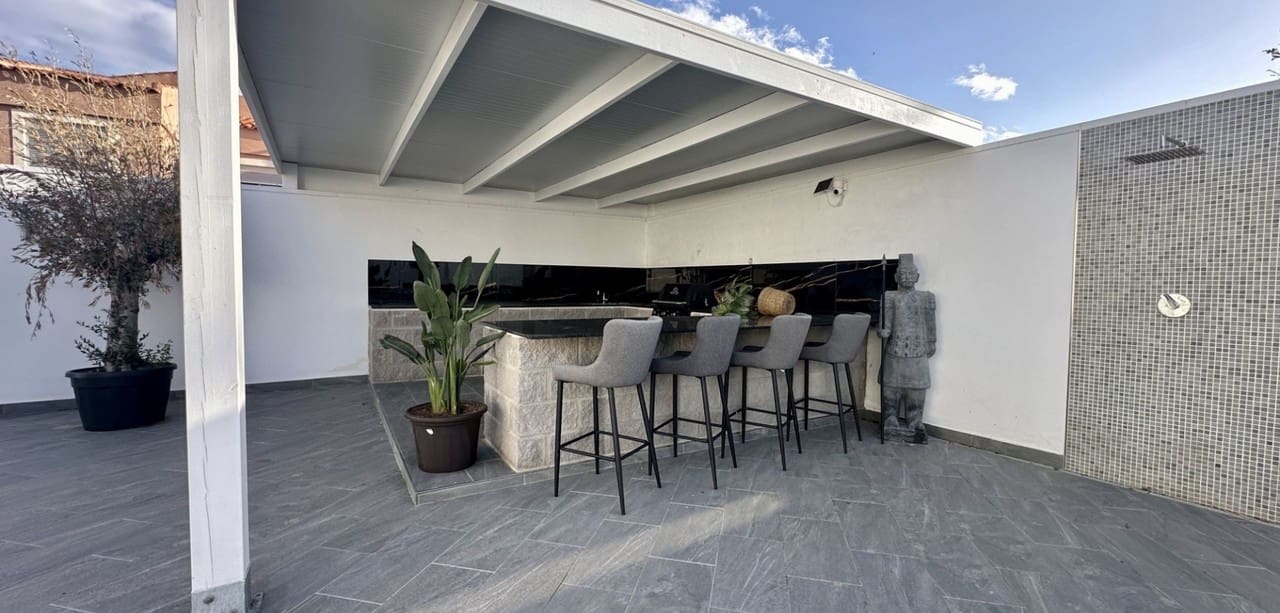 5 Zimmer Villa zu verkaufen in Rojales - 498.000 € (Ref: 9550696)