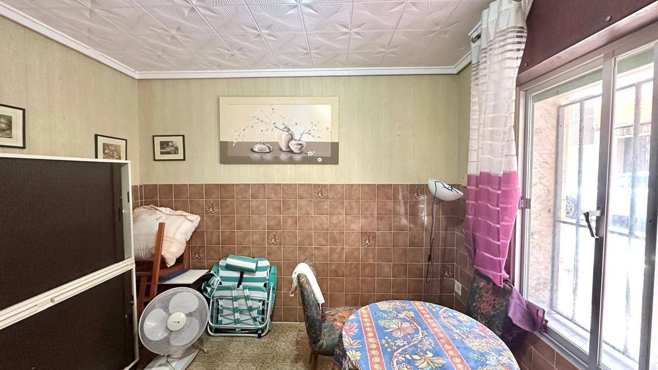 4 Zimmer Haus zu verkaufen in Torrevieja - 369.900 € (Ref: 9550703)