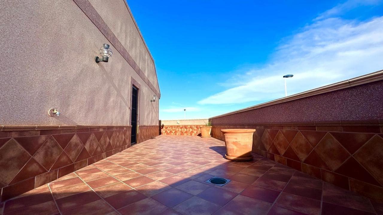 4 Zimmer Haus zu verkaufen in Torrevieja - 449.900 € (Ref: 9550706)