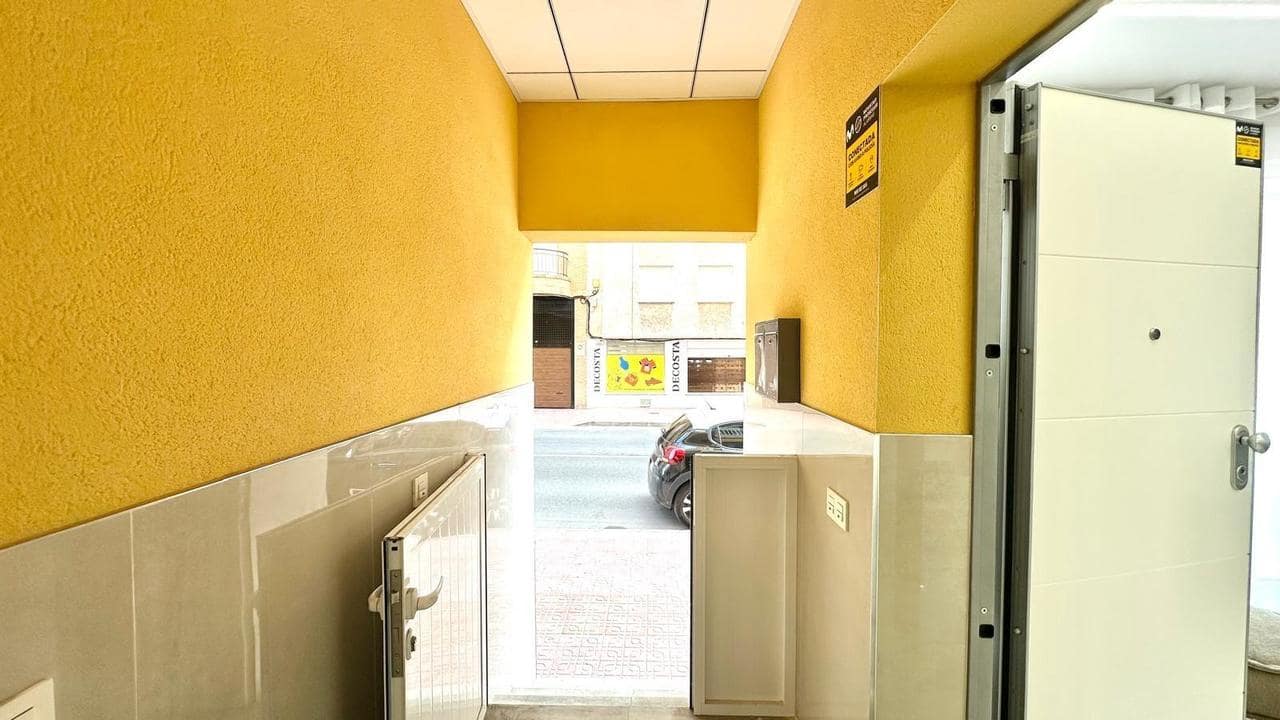 2 soveværelse Lejlighed til salg i Torrevieja - € 235.000 (Ref: 9550707)