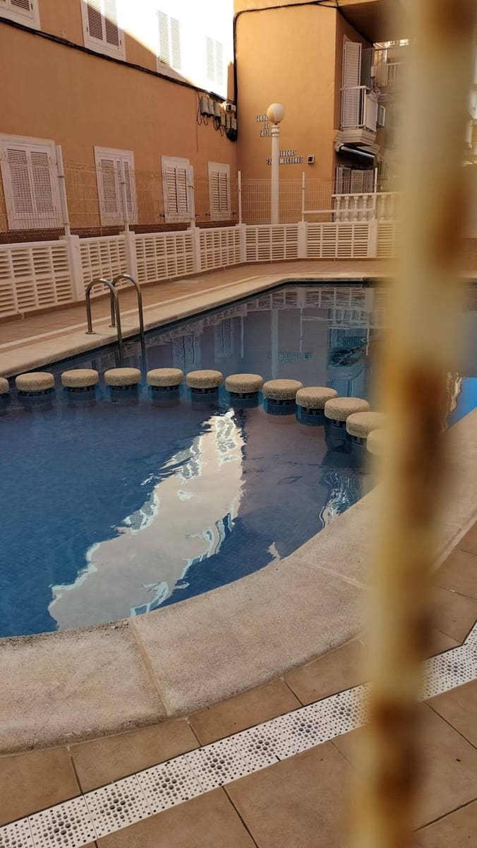 2 sovrum Takvåning till salu i Torrevieja med pool - 170 000 € (Ref: 9550712)