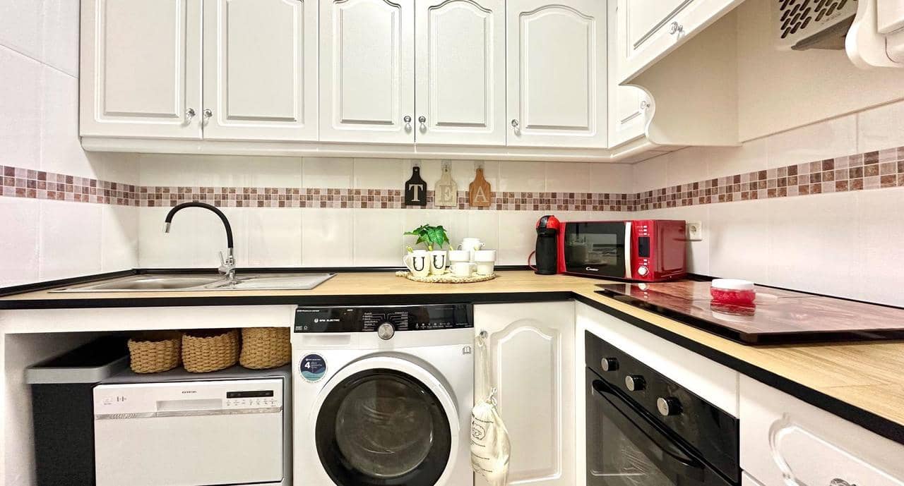 2 sypialnia Apartament na sprzedaż w Torrevieja - 154 900 € (Ref: 9550713)