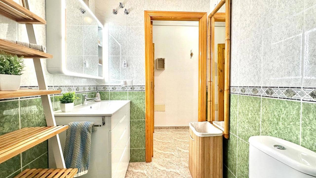 2 sypialnia Apartament na sprzedaż w Torrevieja - 154 900 € (Ref: 9550713)