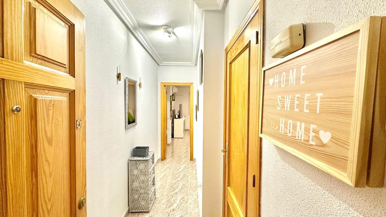 2 sypialnia Apartament na sprzedaż w Torrevieja - 154 900 € (Ref: 9550713)