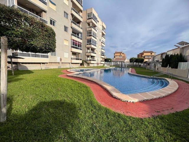 Apartamento de 2 habitaciones en El Molino, Torrevieja en venta con piscina - 195.999 € (Ref: 9550714)
