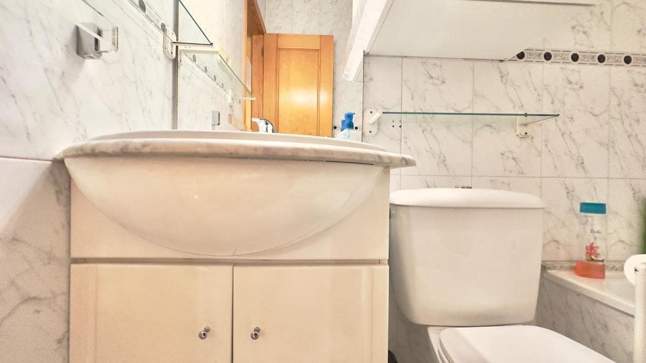 2 sypialnia Apartament na sprzedaż w Torrevieja z basenem - 139 900 € (Ref: 9550716)