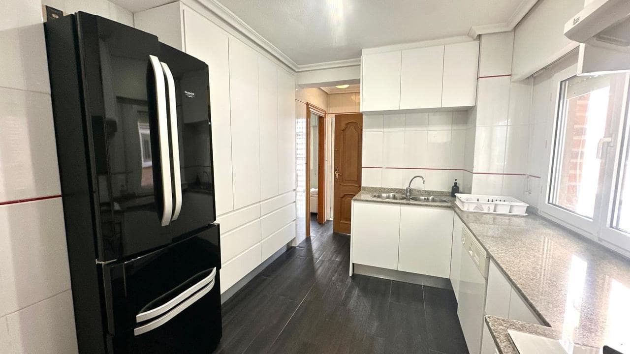 Apartamento de 3 habitaciones en Orihuela Costa en venta con piscina - 269.900 € (Ref: 9550717)