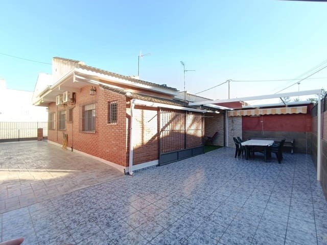 3 makuuhuone Huvila myytävänä paikassa Los Cuarteros, San Pedro del Pinatar - 240 000 € (Ref: 9550718)