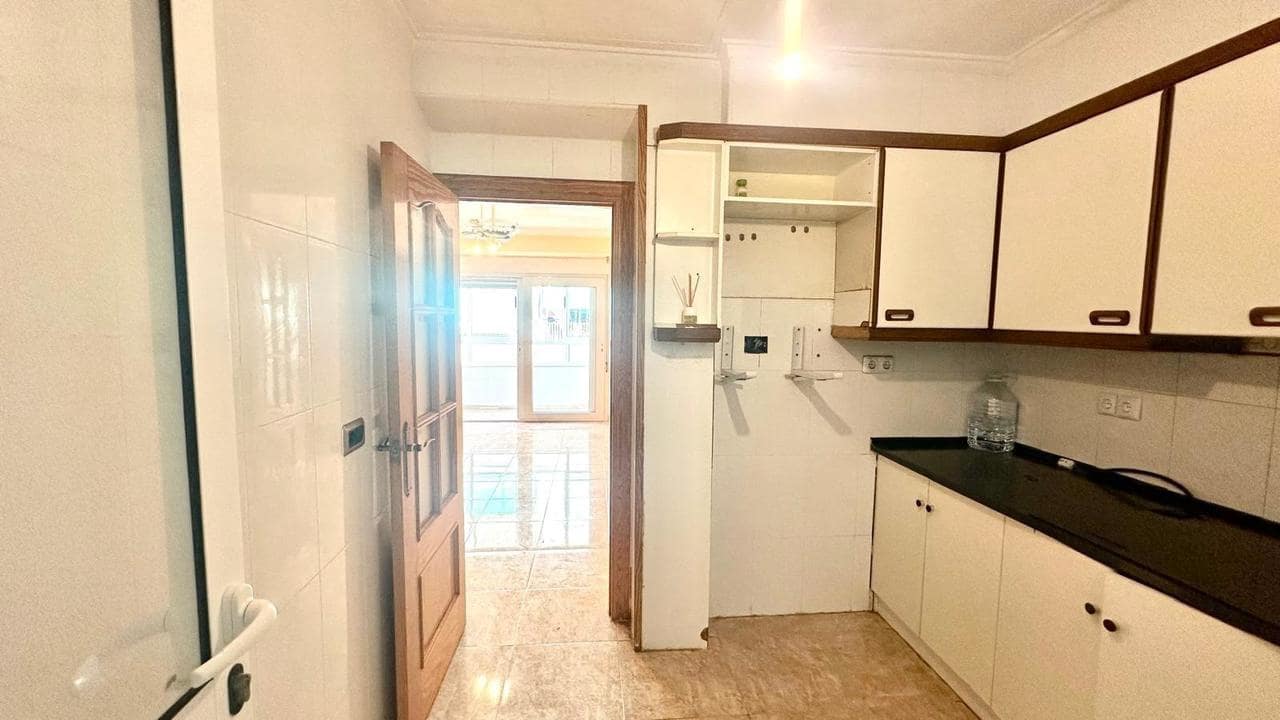 3 Zimmer Apartment zu verkaufen in Torrevieja - 139.900 € (Ref: 9550722)