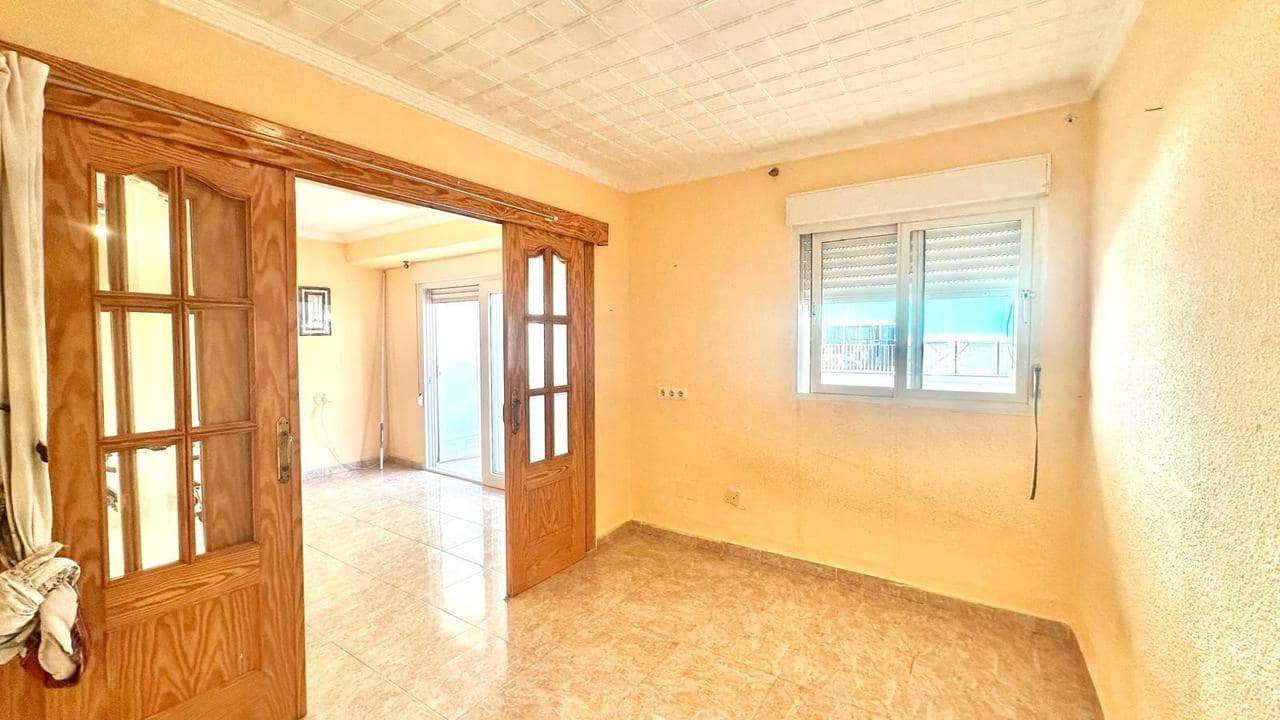 3 Zimmer Apartment zu verkaufen in Torrevieja - 139.900 € (Ref: 9550722)