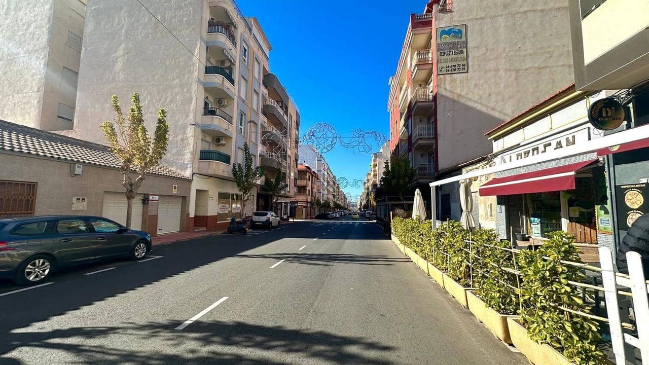 3 chambre Appartement à vendre à Torrevieja - 220 000 € (Ref: 9550724)