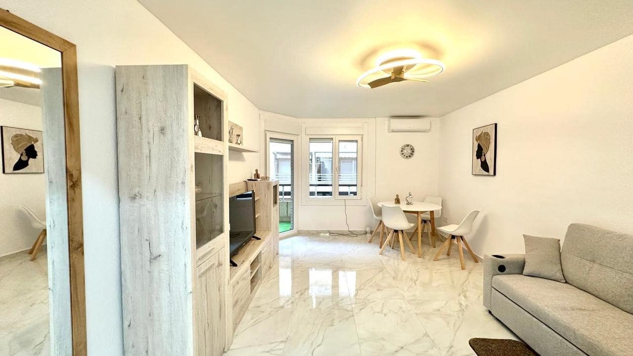 3 camera da letto Appartamento in vendita in Torrevieja - 209.000 € (Rif: 9550726)