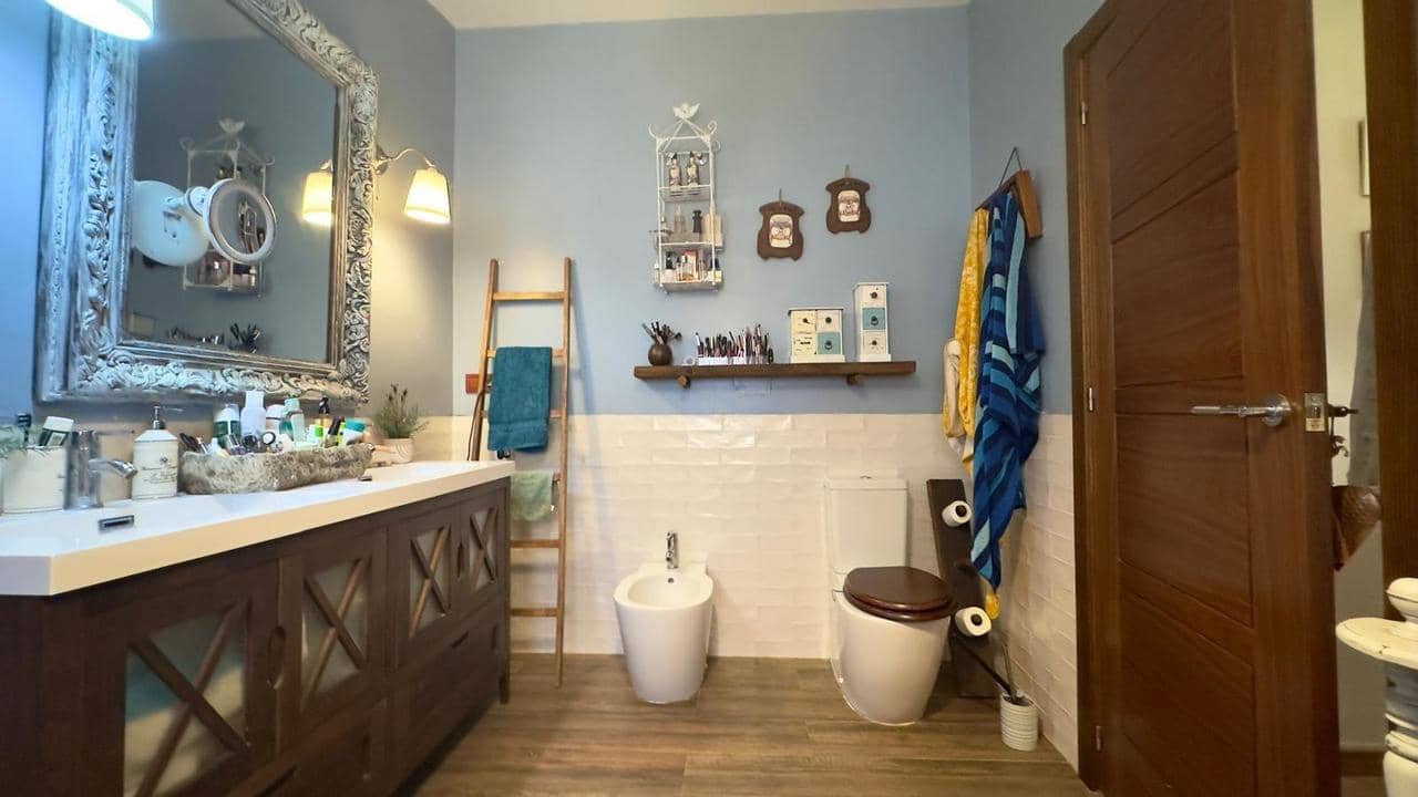 3 sypialnia Willa na sprzedaż w Torrevieja - 749 900 € (Ref: 9550731)