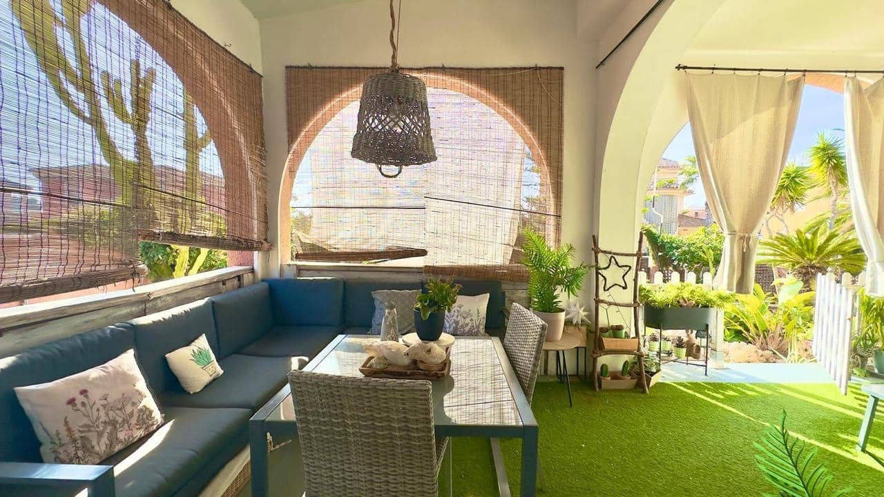 3 sypialnia Willa na sprzedaż w Torrevieja - 749 900 € (Ref: 9550731)