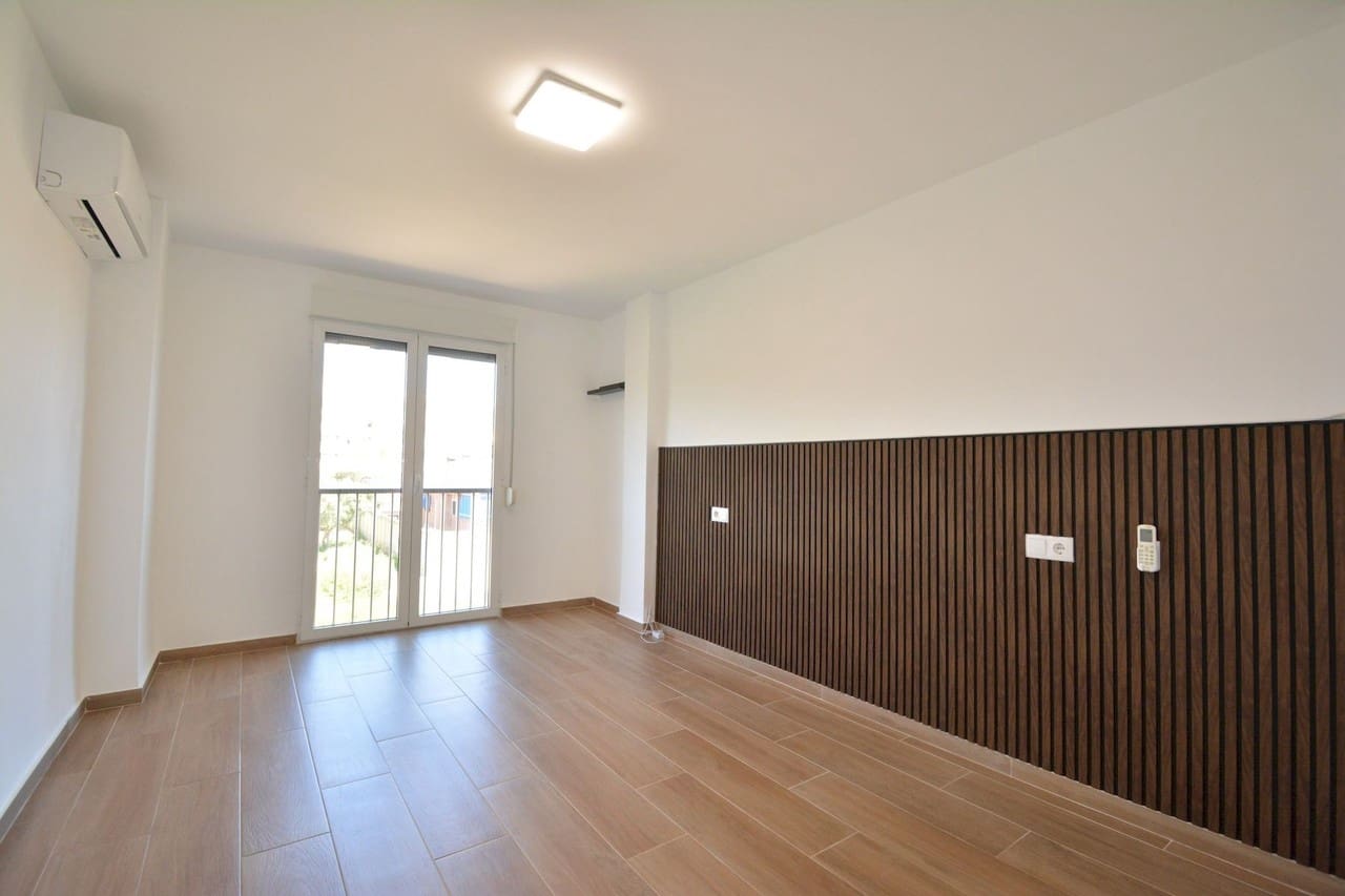 3 makuuhuone Huoneisto myytävänä paikassa Guardamar del Segura - 209 950 € (Ref: 9573962)