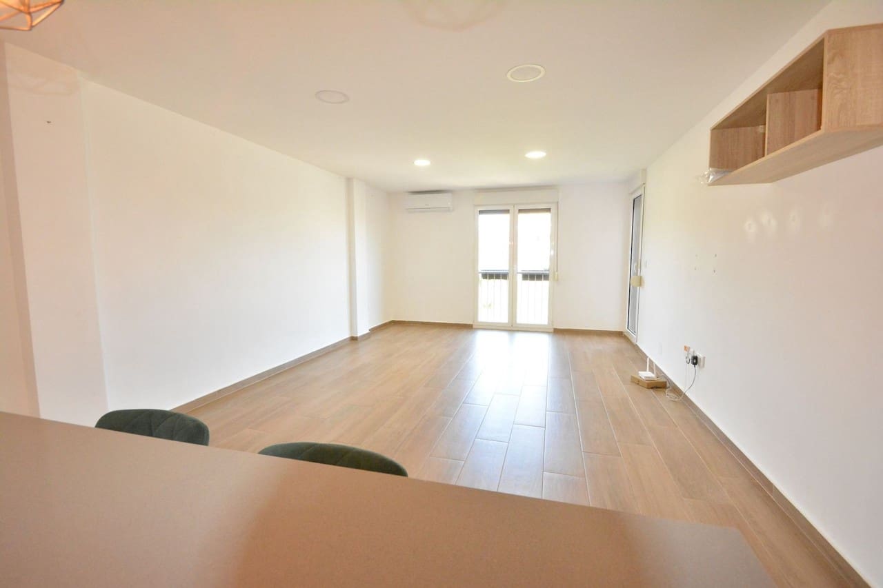 3 makuuhuone Huoneisto myytävänä paikassa Guardamar del Segura - 209 950 € (Ref: 9573962)