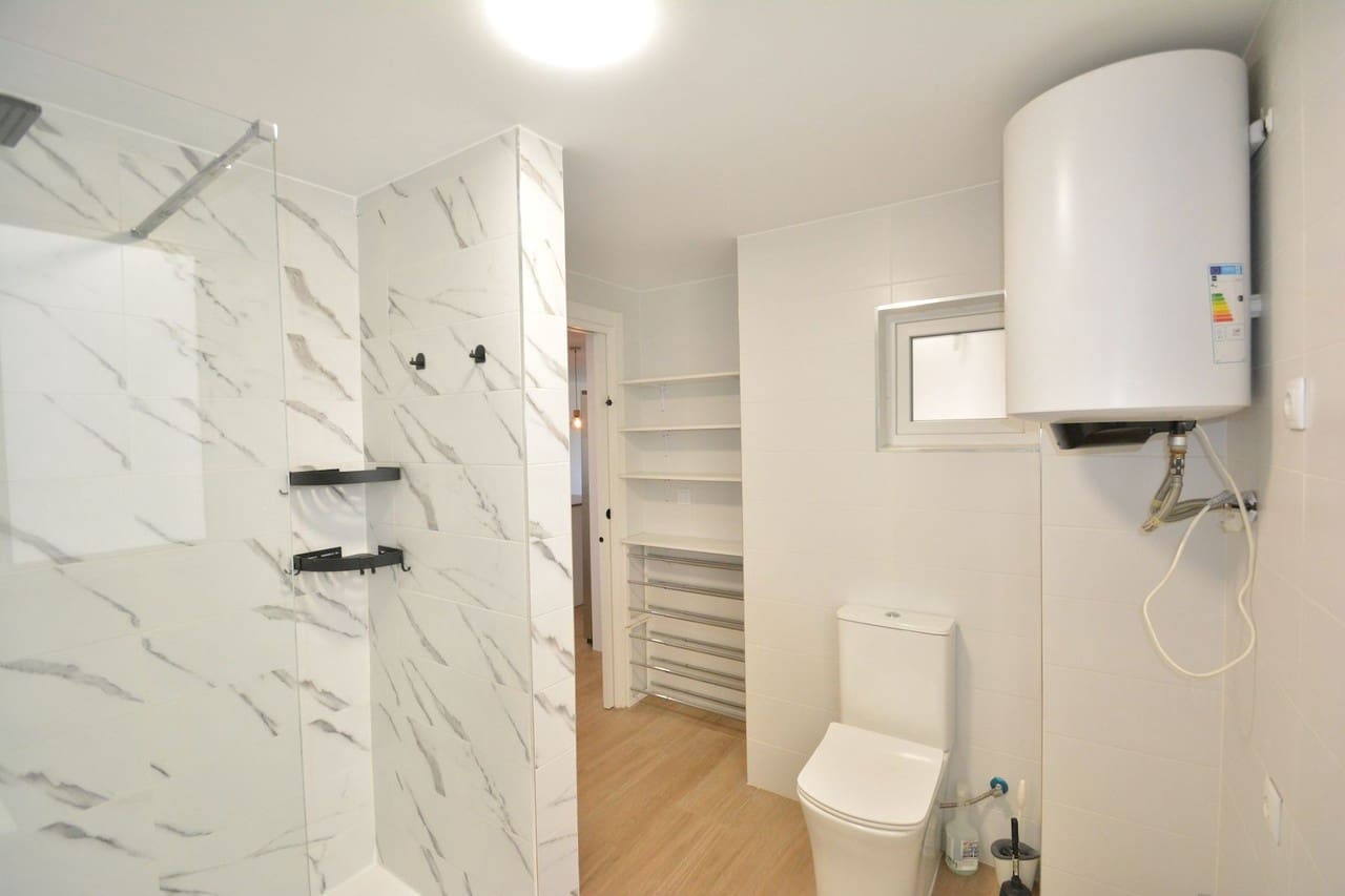 3 makuuhuone Huoneisto myytävänä paikassa Guardamar del Segura - 209 950 € (Ref: 9573962)