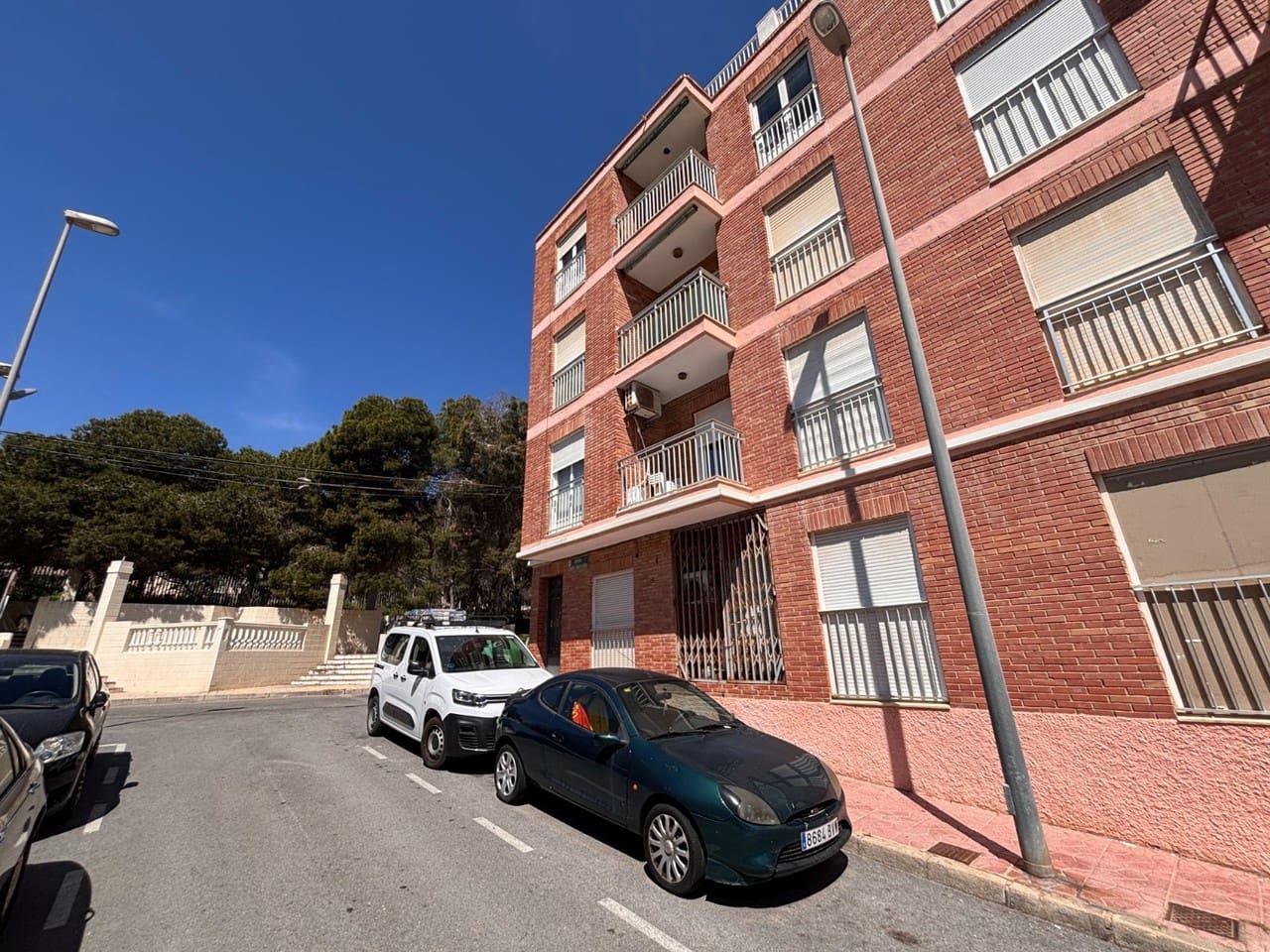 3 makuuhuone Huoneisto myytävänä paikassa Guardamar del Segura - 209 950 € (Ref: 9573962)