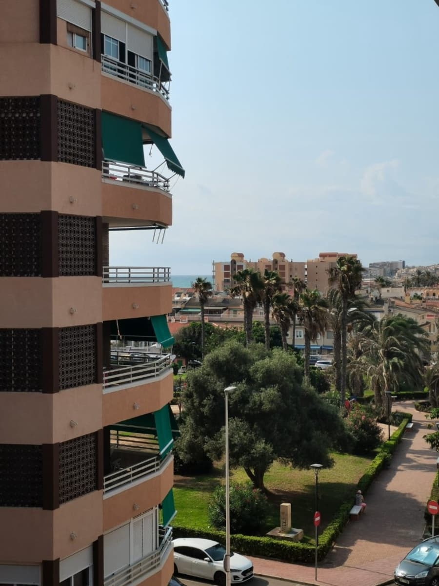 3 sypialnia Apartament na sprzedaż w Torrevieja - 249 000 € (Ref: 9575633)