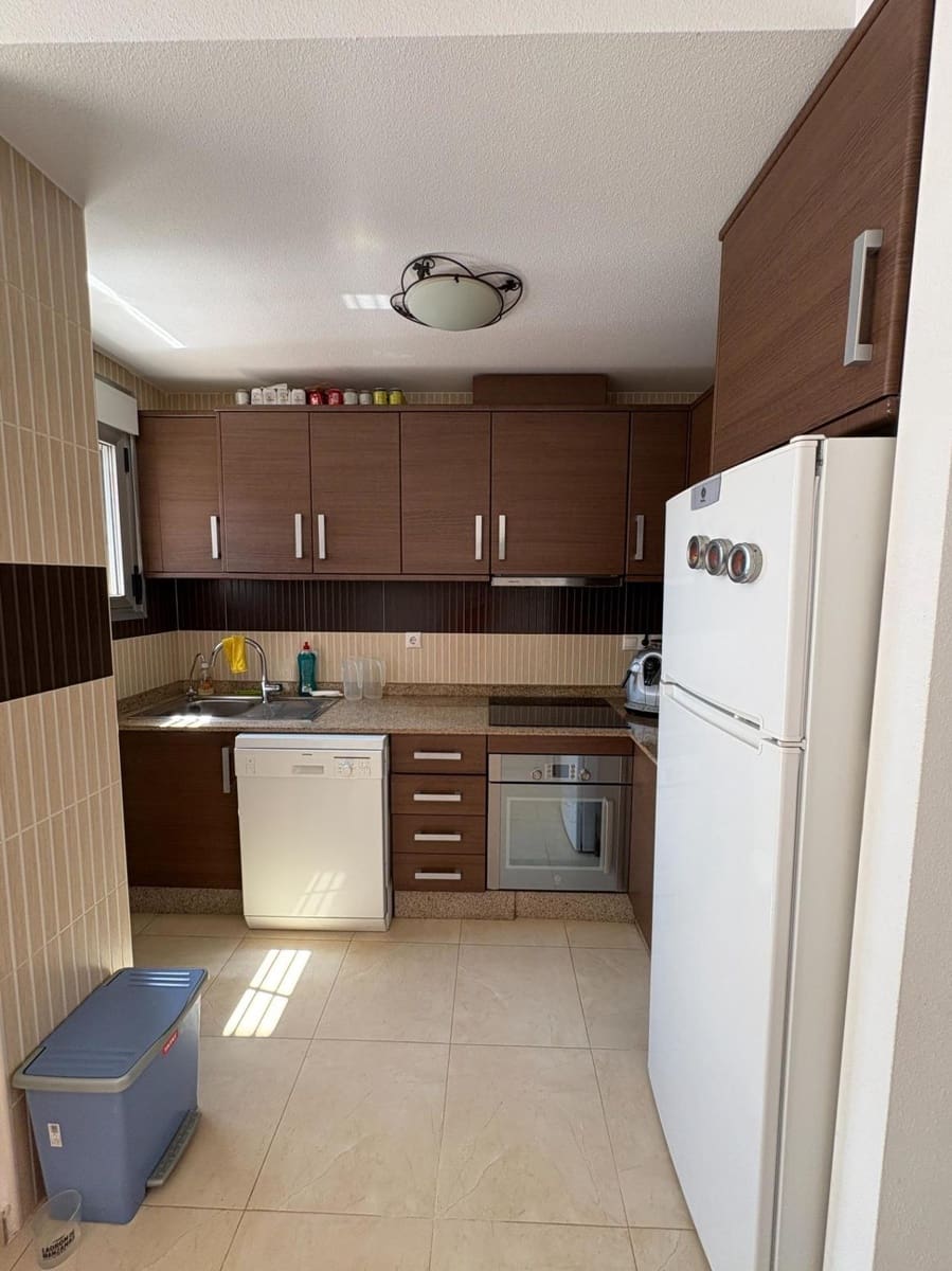 2 soverom Penthouse til salgs i Torrevieja - € 250 000 (Ref: 9581510)
