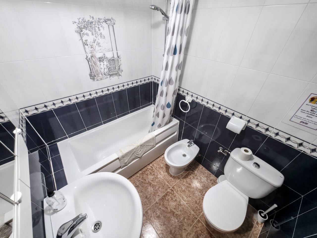 Chalet de 4 habitaciones en Torrevieja en venta - 449.950 € (Ref: 9581511)