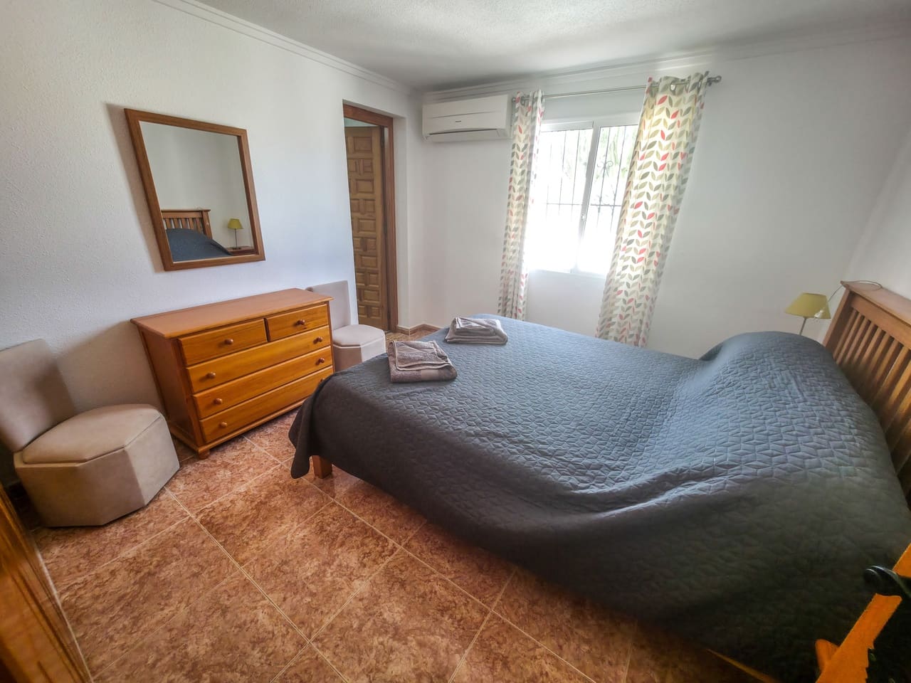 Chalet de 4 habitaciones en Torrevieja en venta - 449.950 € (Ref: 9581511)