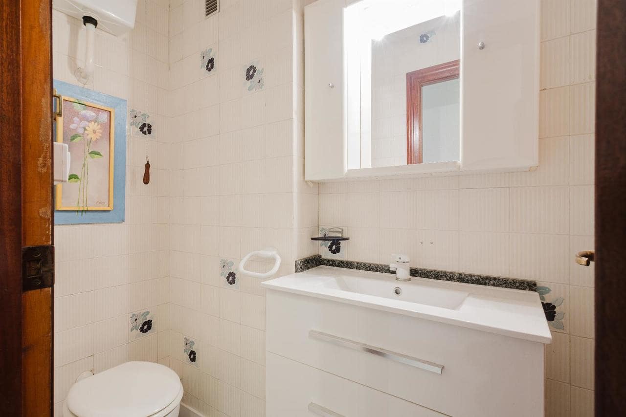 3 bedroom Apartment for sale in Torrevieja - € 244,990 (Ref: 9581515)