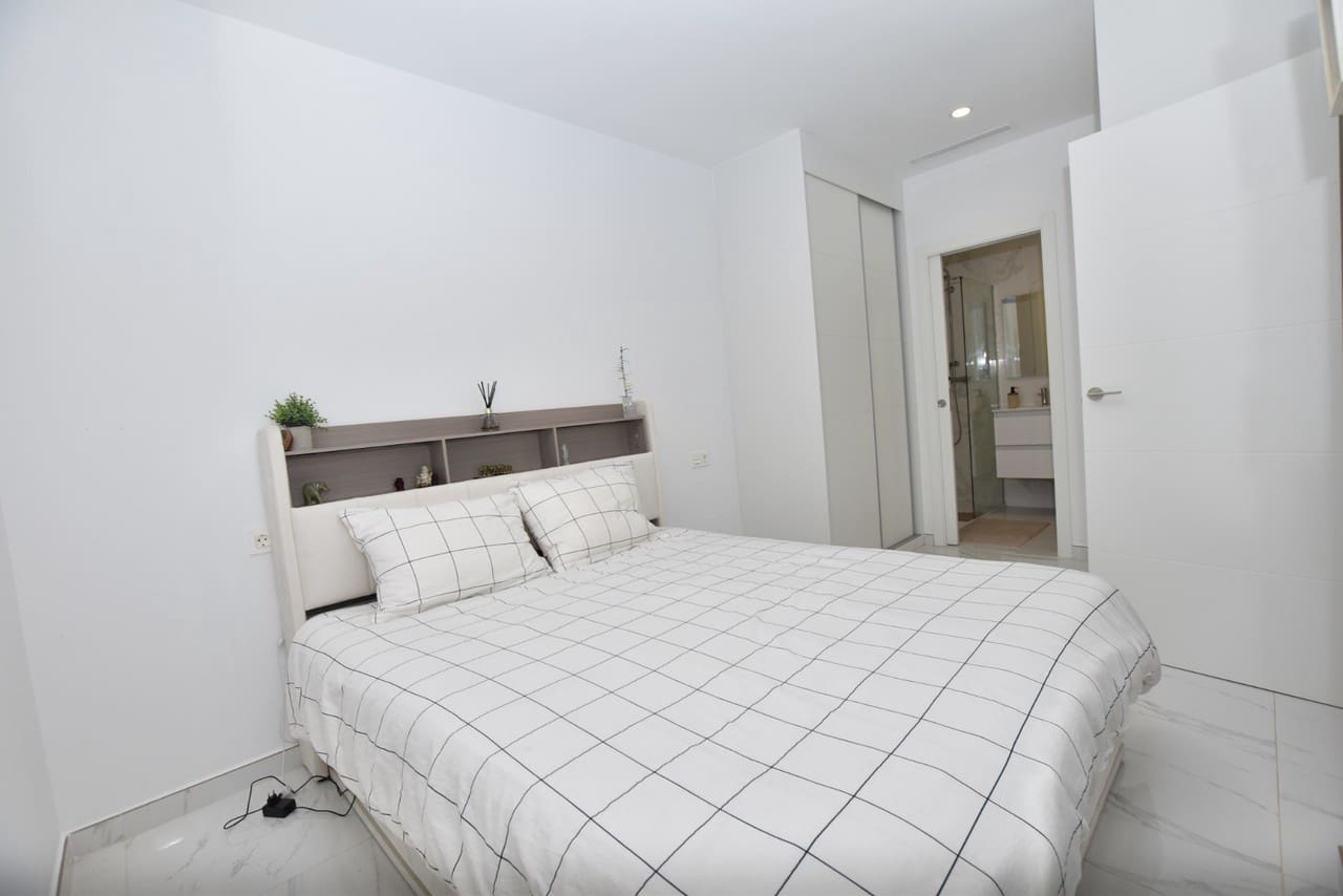 3 soveværelse Villa til salg i Los Montesinos med swimmingpool garage - € 369.000 (Ref: 9581520)