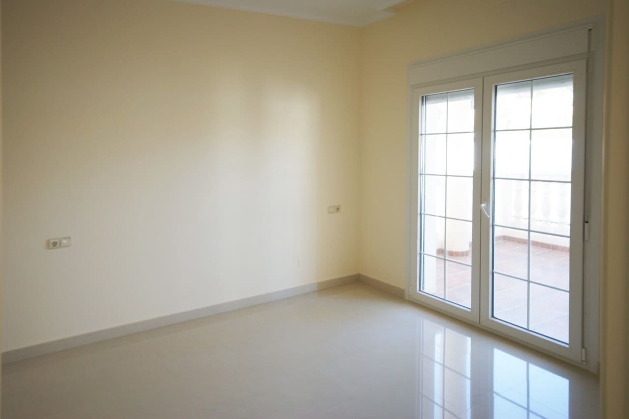 4 quarto Moradia para venda em Cabo Roig - 910 000 € (Ref: 9585356)