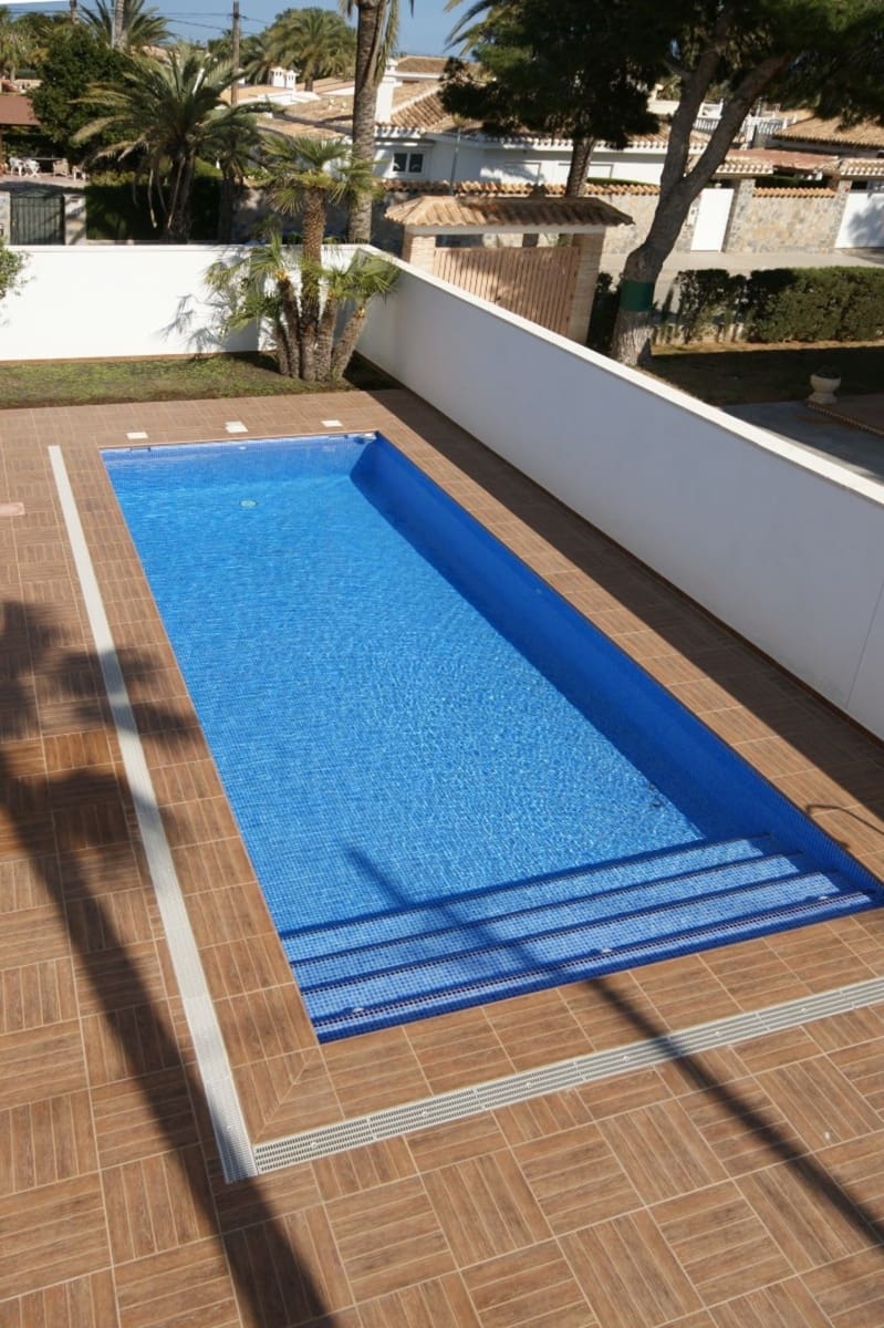 4 quarto Moradia para venda em Cabo Roig - 910 000 € (Ref: 9585356)