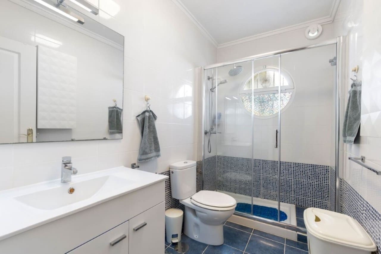 3 slaapkamer Huis te koop in Orihuela Costa met zwembad - € 269.000 (Ref: 9585360)