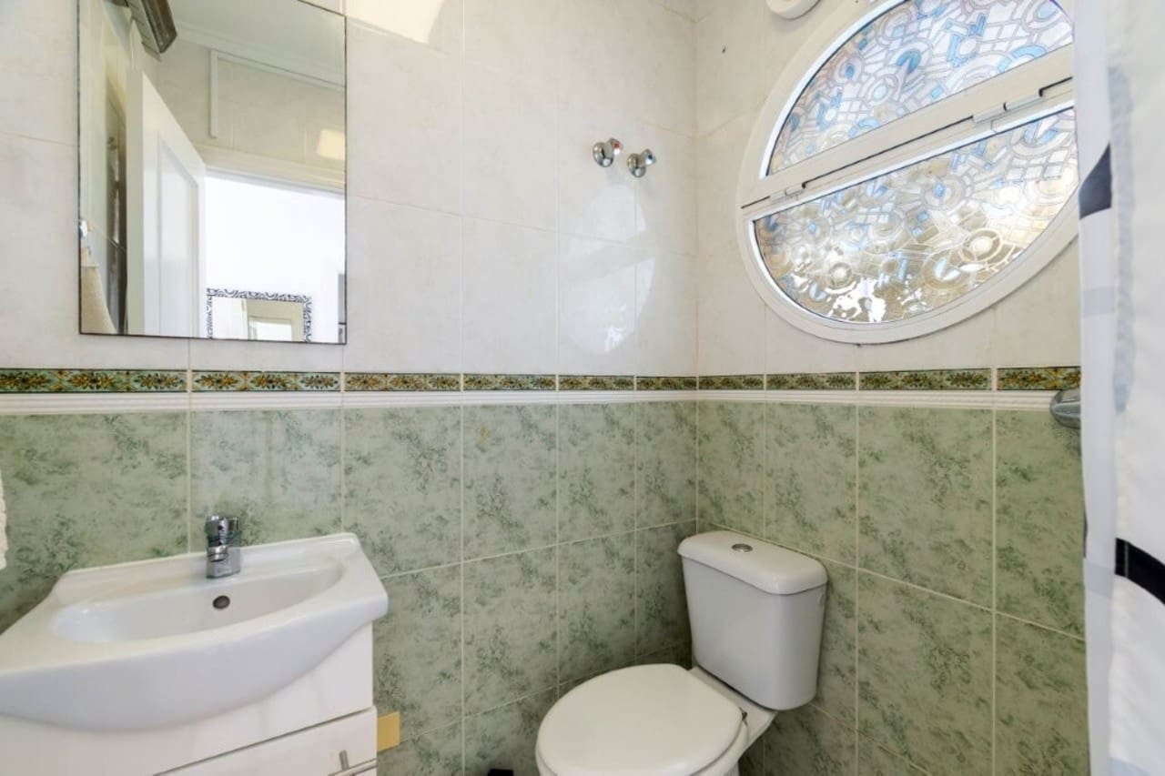 3 slaapkamer Huis te koop in Orihuela Costa met zwembad - € 269.000 (Ref: 9585360)