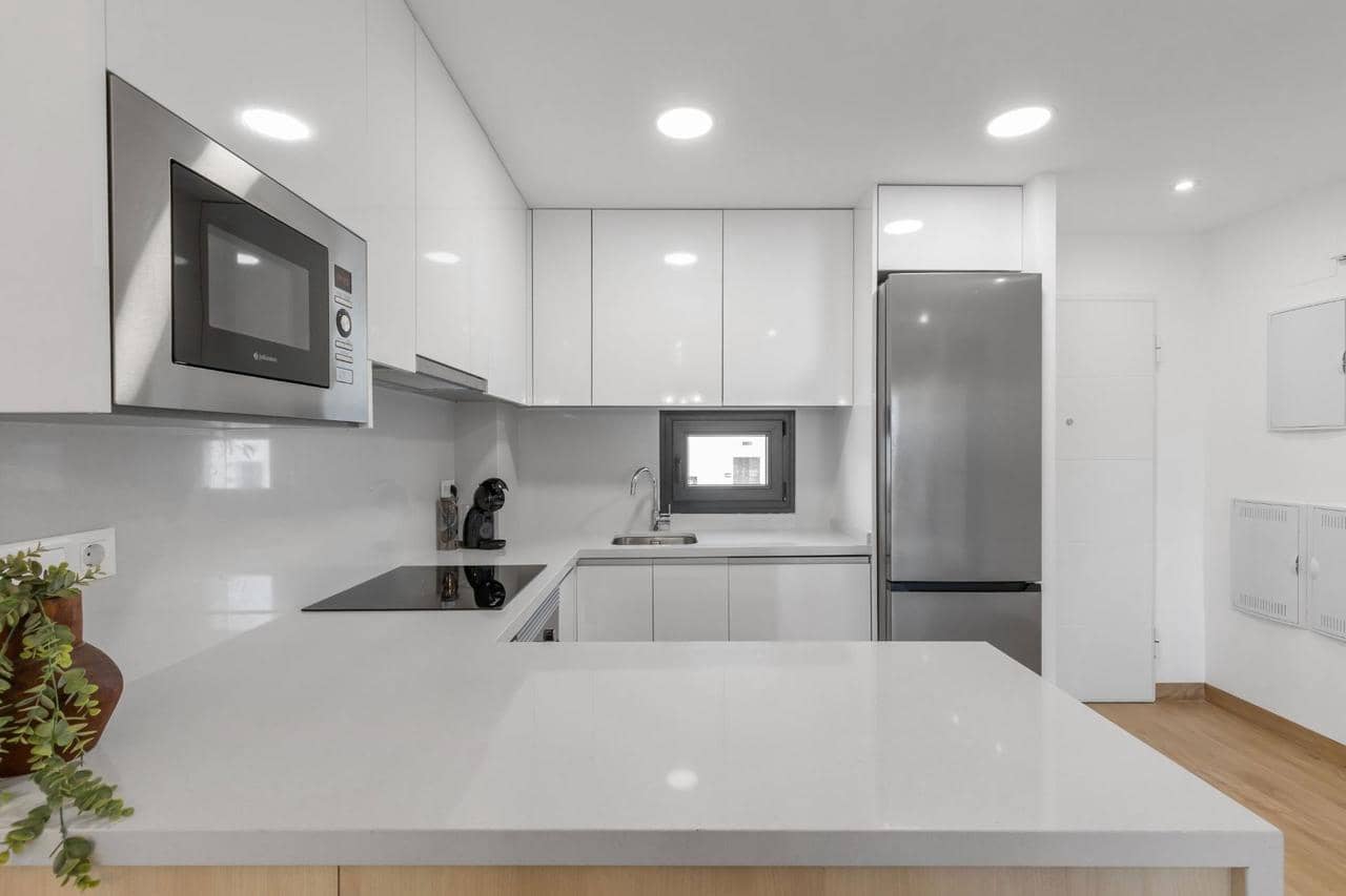 2 makuuhuone Bungalow myytävänä paikassa Torrevieja mukana uima-altaan - 363 000 € (Ref: 9590694)