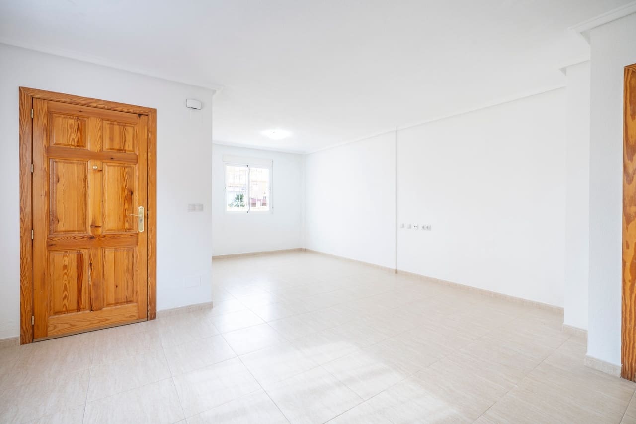 3 bedroom Townhouse for sale in Ciudad Quesada with pool - € 265,000 (Ref: 9598666)