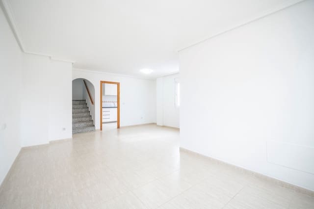 3 bedroom Townhouse for sale in Ciudad Quesada, Rojales with pool - € 265,000 (Ref: 9598666)