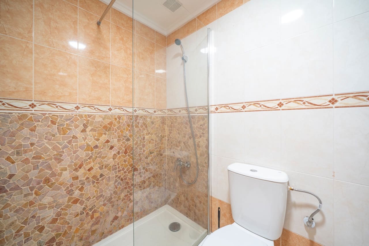 3 bedroom Townhouse for sale in Ciudad Quesada with pool - € 265,000 (Ref: 9598666)