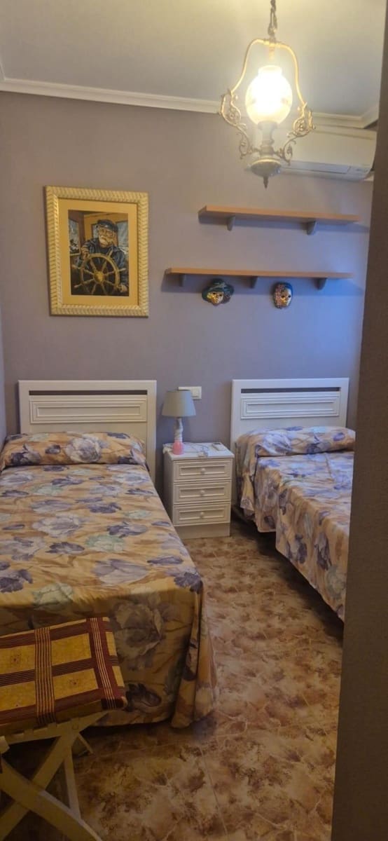 2 chambre Appartement à vendre à Torrevieja - 174 000 € (Ref: 9601001)