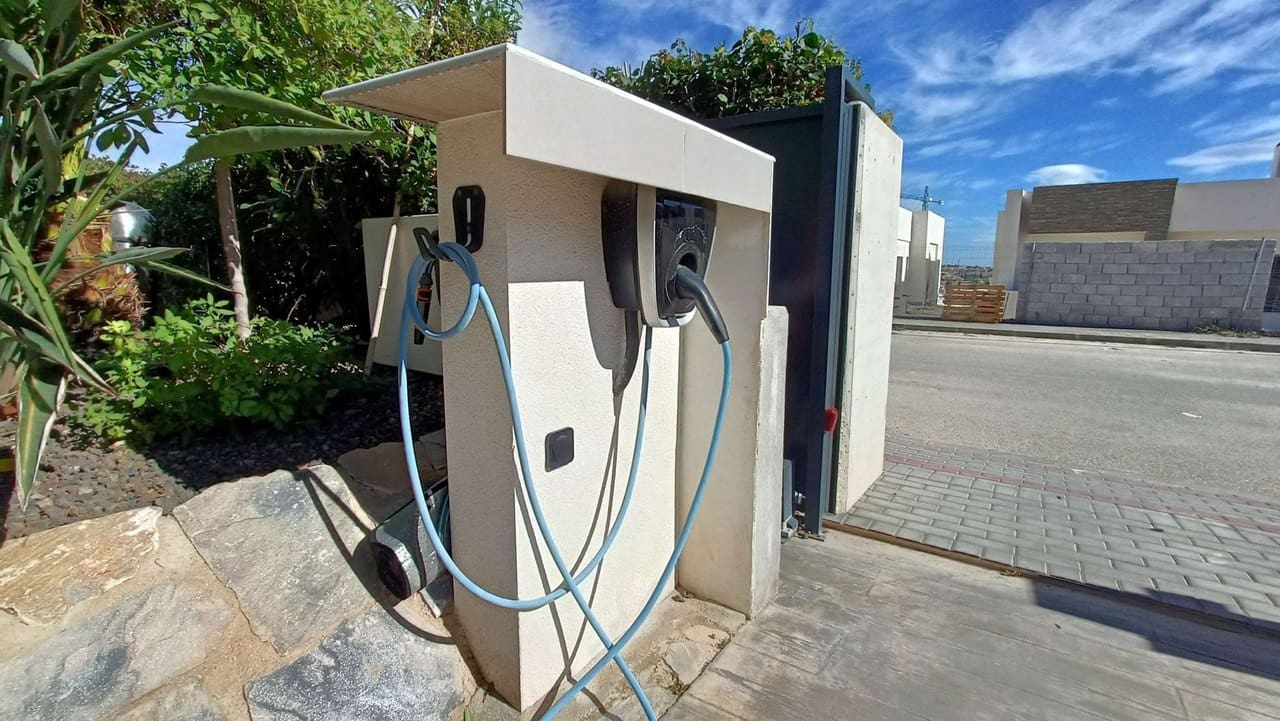 2 sovrum Villa till salu i Algorfa - 660 000 € (Ref: 9601014)