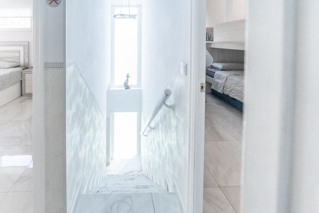 4 chambre Maison de Ville à vendre à Torrevieja avec piscine - 529 000 € (Ref: 9602503)