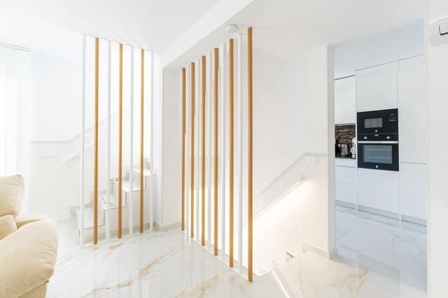 4 sypialnia Dom na sprzedaż w El Molino, Torrevieja z basenem - 529 000 € (Ref: 9602503)