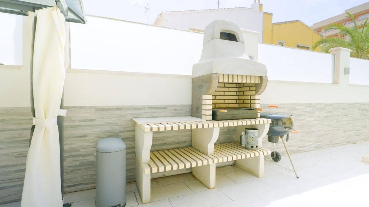 4 sovrum Hus till salu i Torrevieja med pool - 529 000 € (Ref: 9602503)
