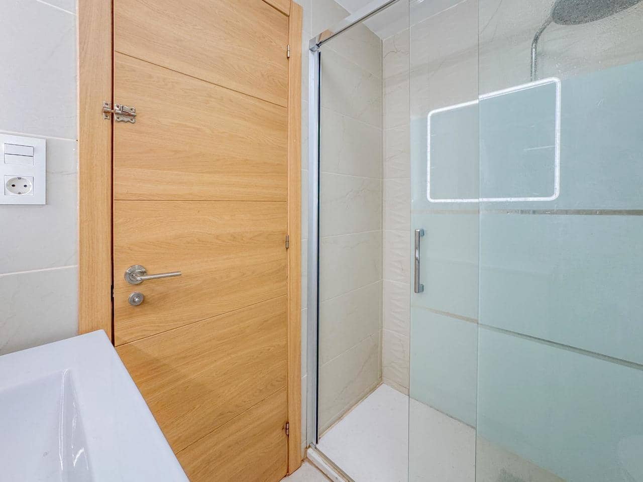 3 chambre Appartement à vendre à Torrevieja - 173 000 € (Ref: 9602504)