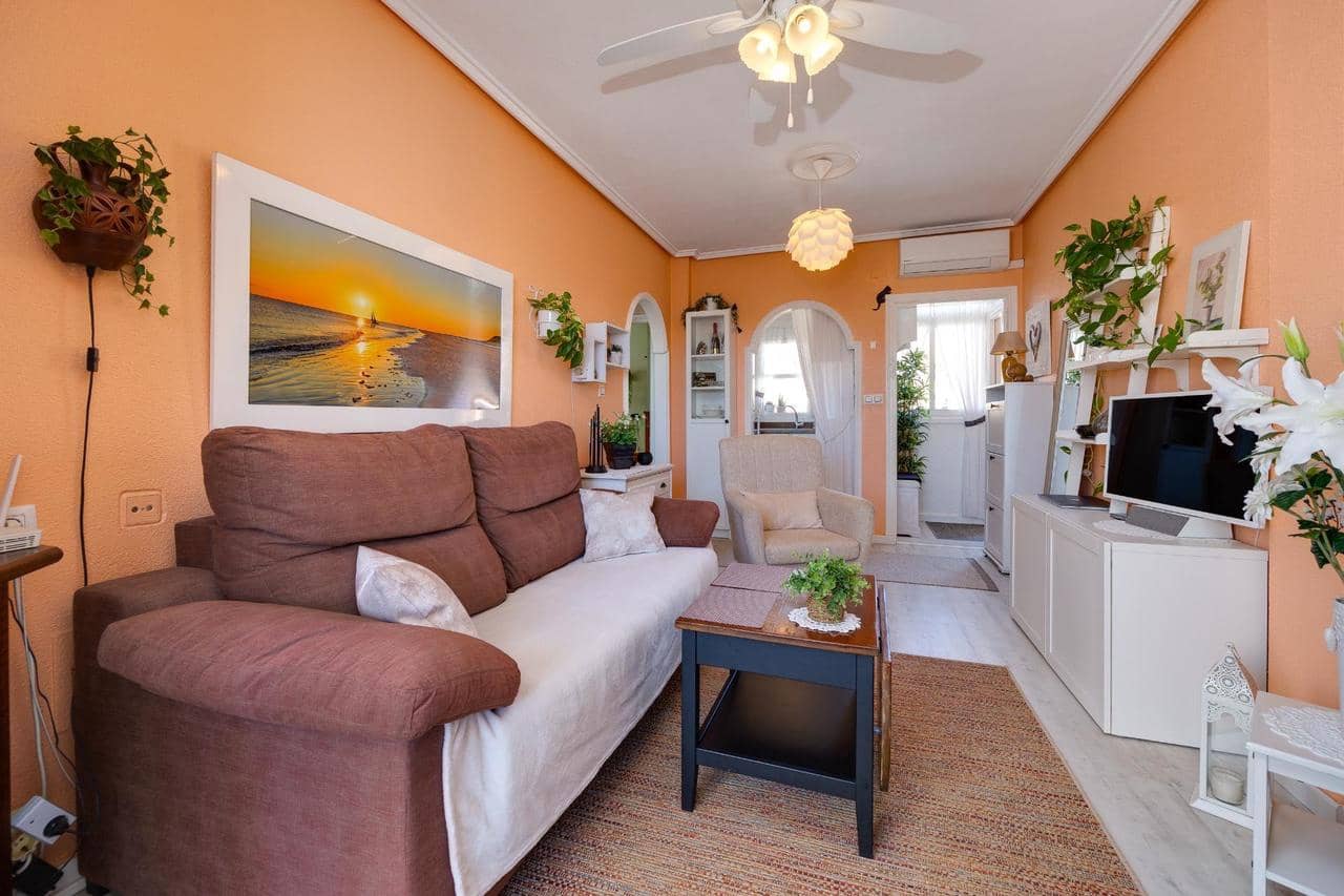 2 sypialnia Bungalow na sprzedaż w Torrevieja z basenem - 129 900 € (Ref: 9602511)