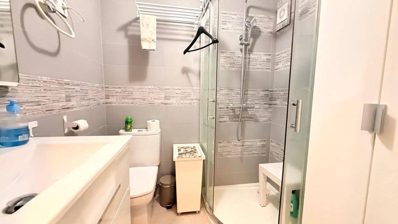 2 quarto Apartamento para venda em Torrevieja com piscina - 169 000 € (Ref: 9602529)