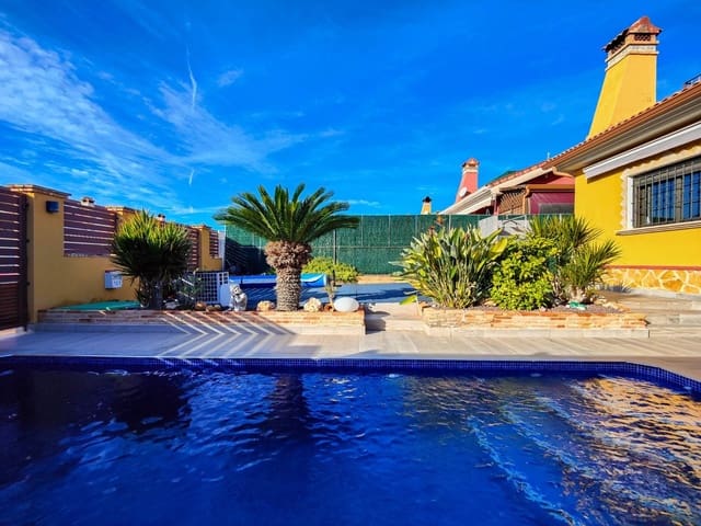 3 quarto Moradia para venda em Zona Pueblo, Guardamar del Segura - 365 000 € (Ref: 9602530)