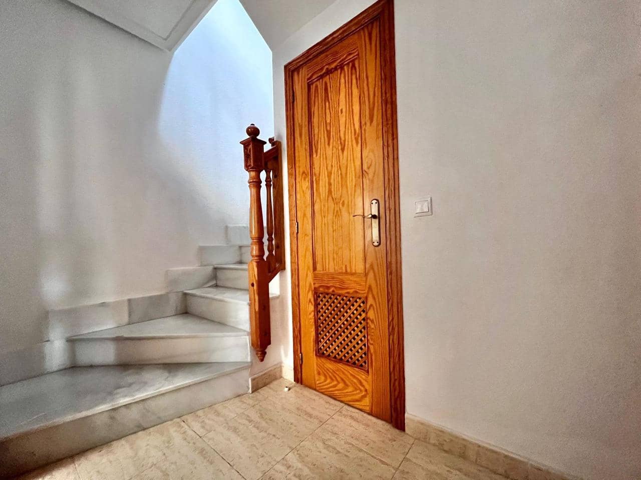 2 makuuhuone Bungalow myytävänä paikassa Pilar de la Horadada mukana uima-altaan - 220 000 € (Ref: 9602532)