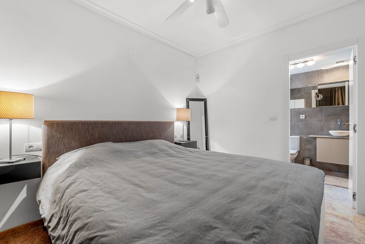 3 bedroom Apartment for sale in Altea - € 549,000 (Ref: 9602535)