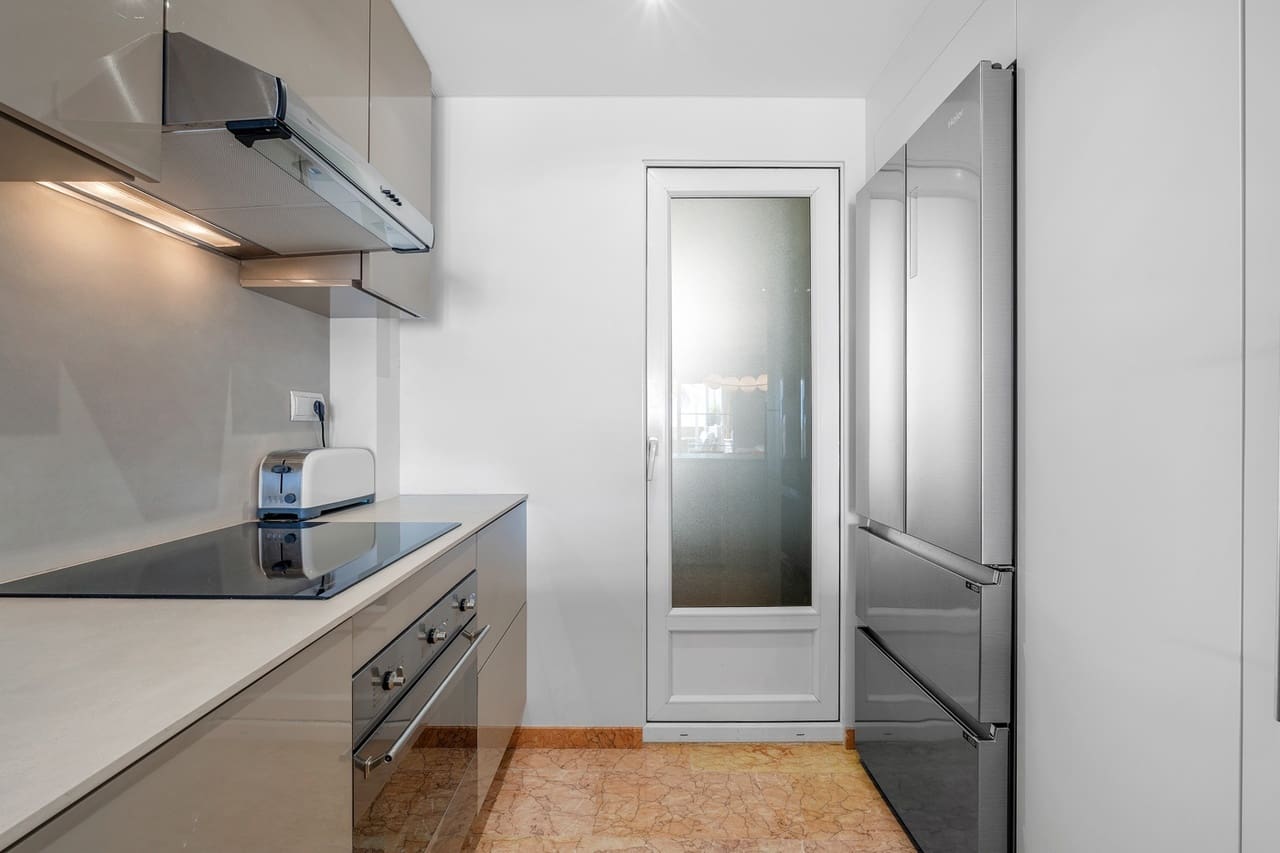 3 bedroom Penthouse for sale in Altea with pool garage - € 549,000 (Ref: 9602535)