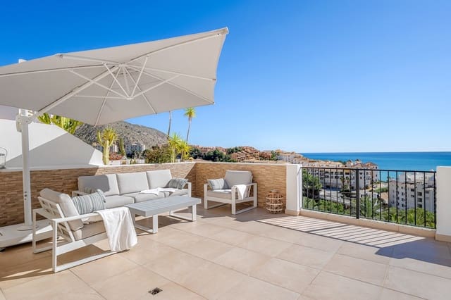 3 bedroom Penthouse for sale in Altea with pool garage - € 549,000 (Ref: 9602535)