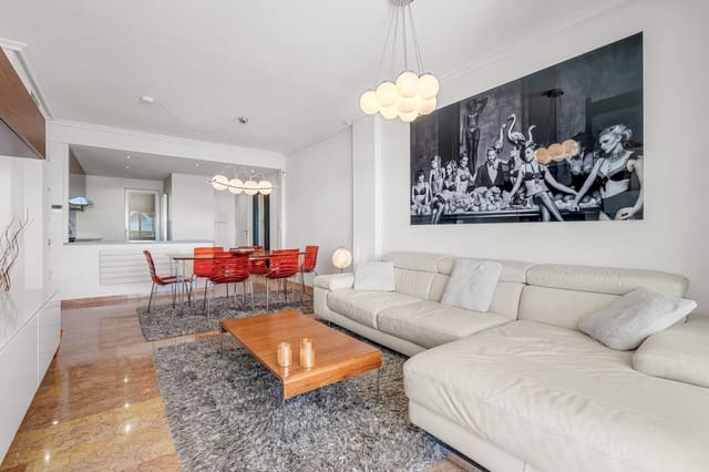 3 bedroom Penthouse for sale in Altea with pool garage - € 549,000 (Ref: 9602535)